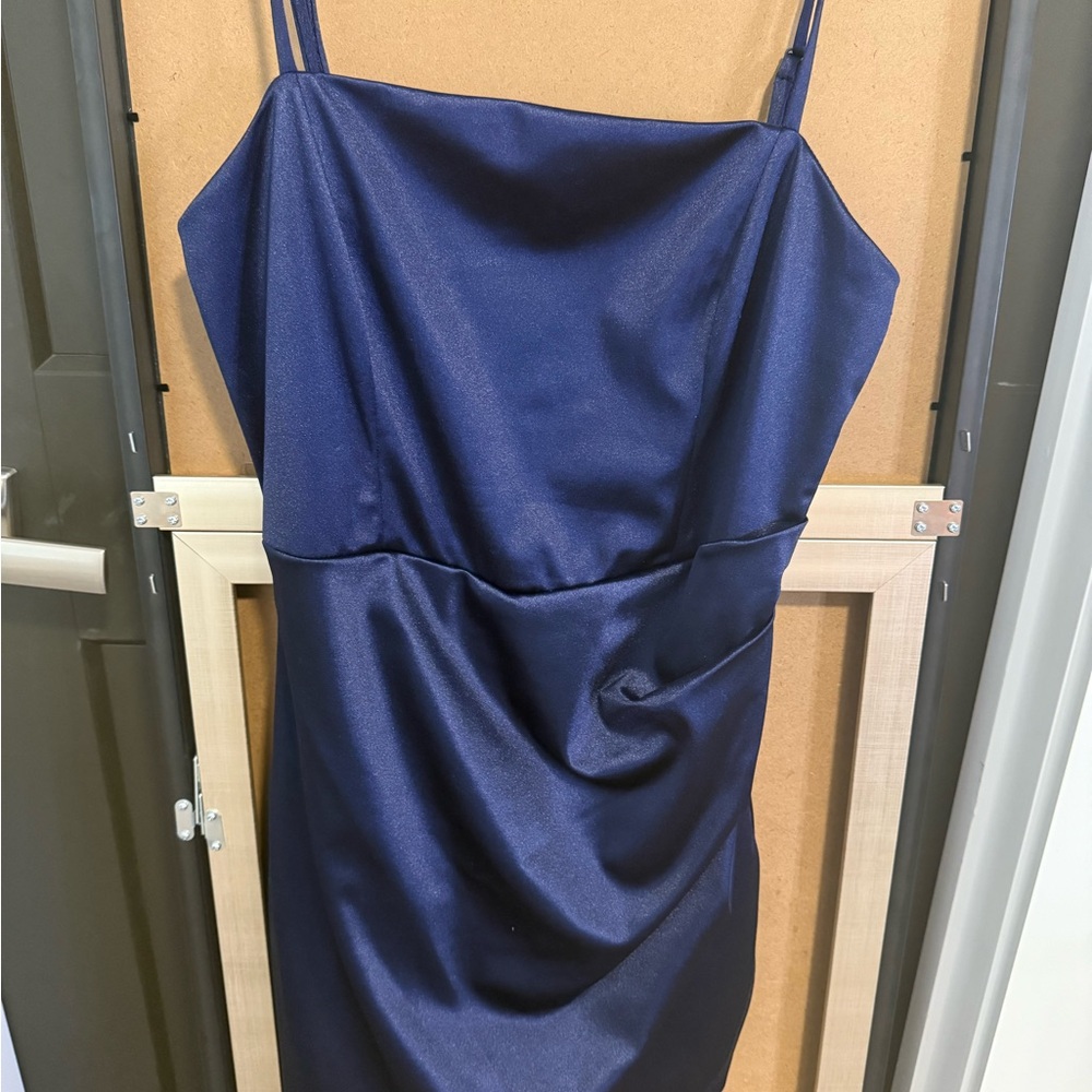 Chic Strapless Navy Dress